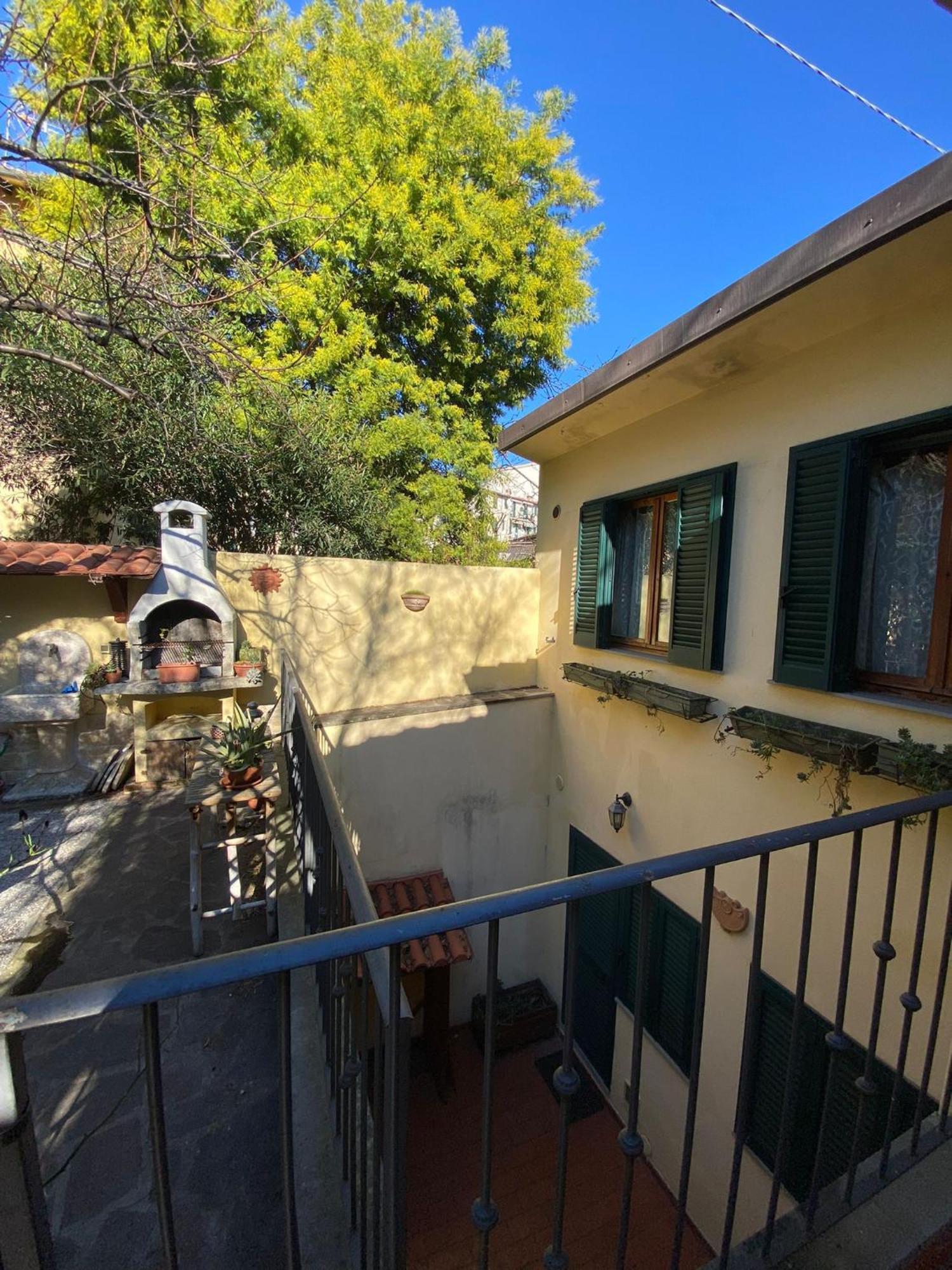 Appartamento Indipendente Con Giardino Fralu 佛罗伦萨 外观 照片